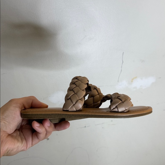 A New Day Braided Tan Sandals Size 6 - Picture 3 of 4